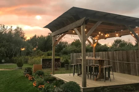 How to make a wooden pergola