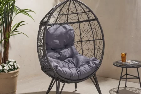 Outdoor egg chair